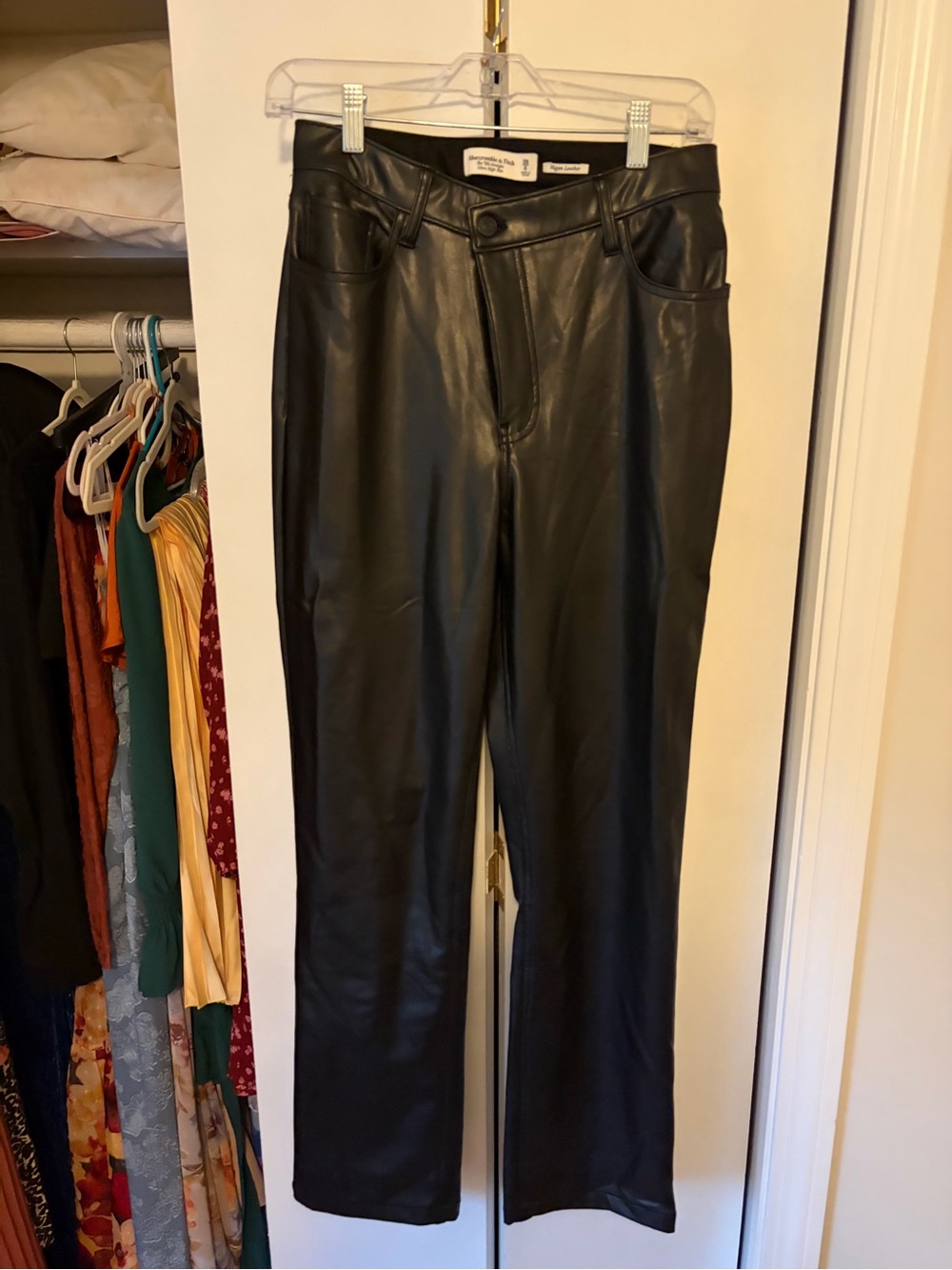 Abercrombie Vegan Leather Straight-Leg Women’s Jeans — Black